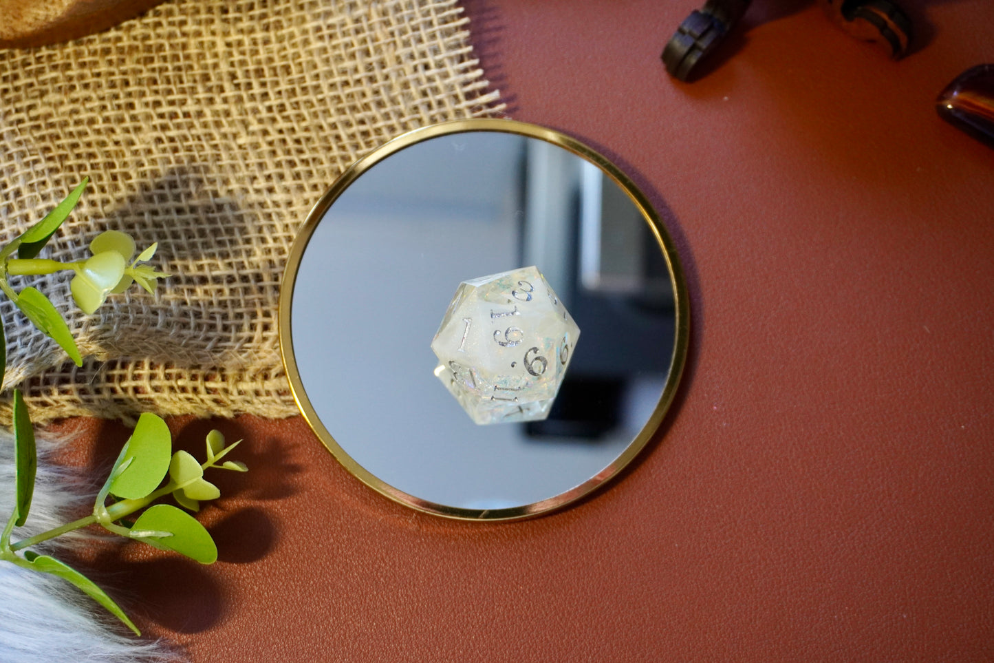 Mother of Pearls D20 chunk