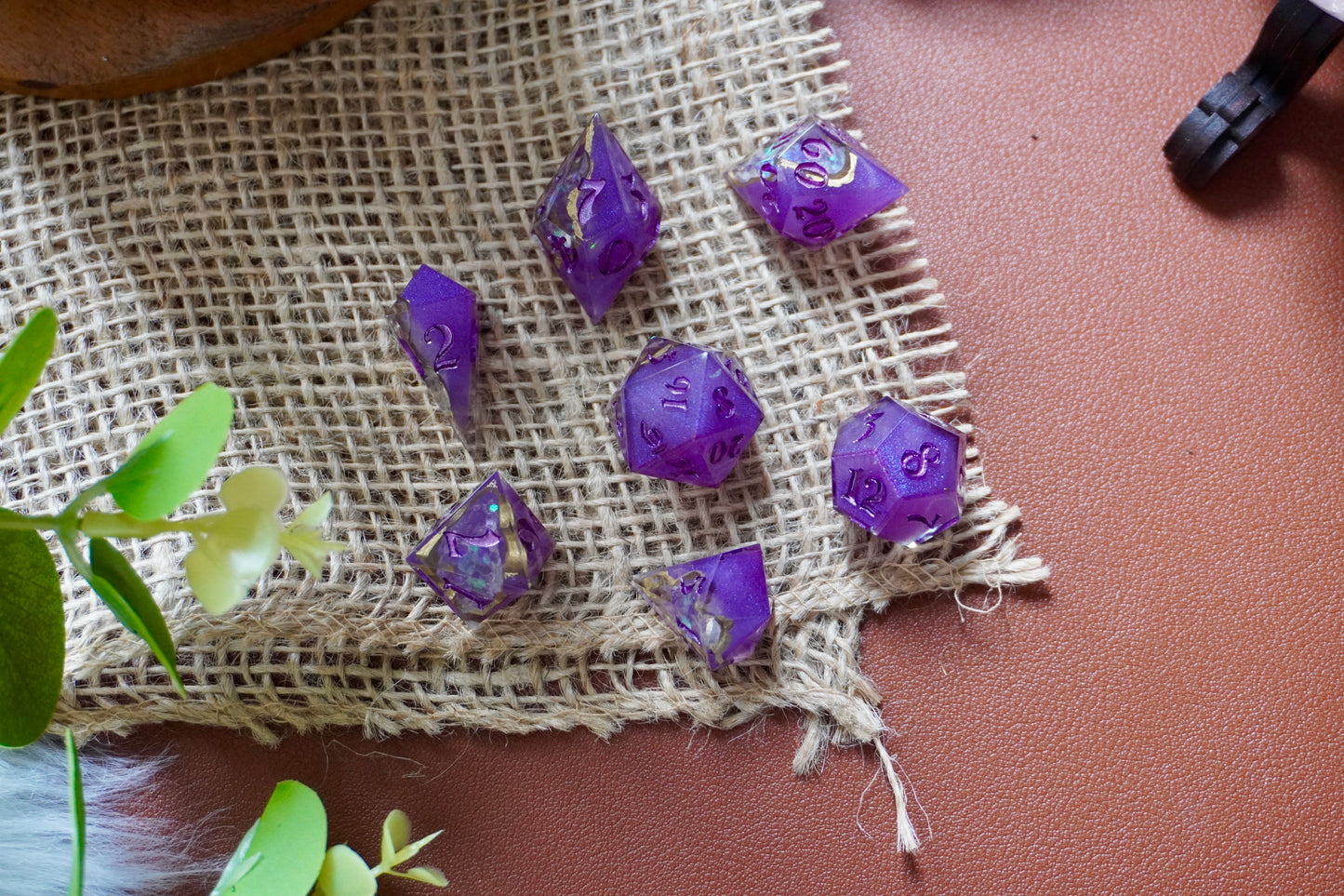 Dark purple geode, dice set