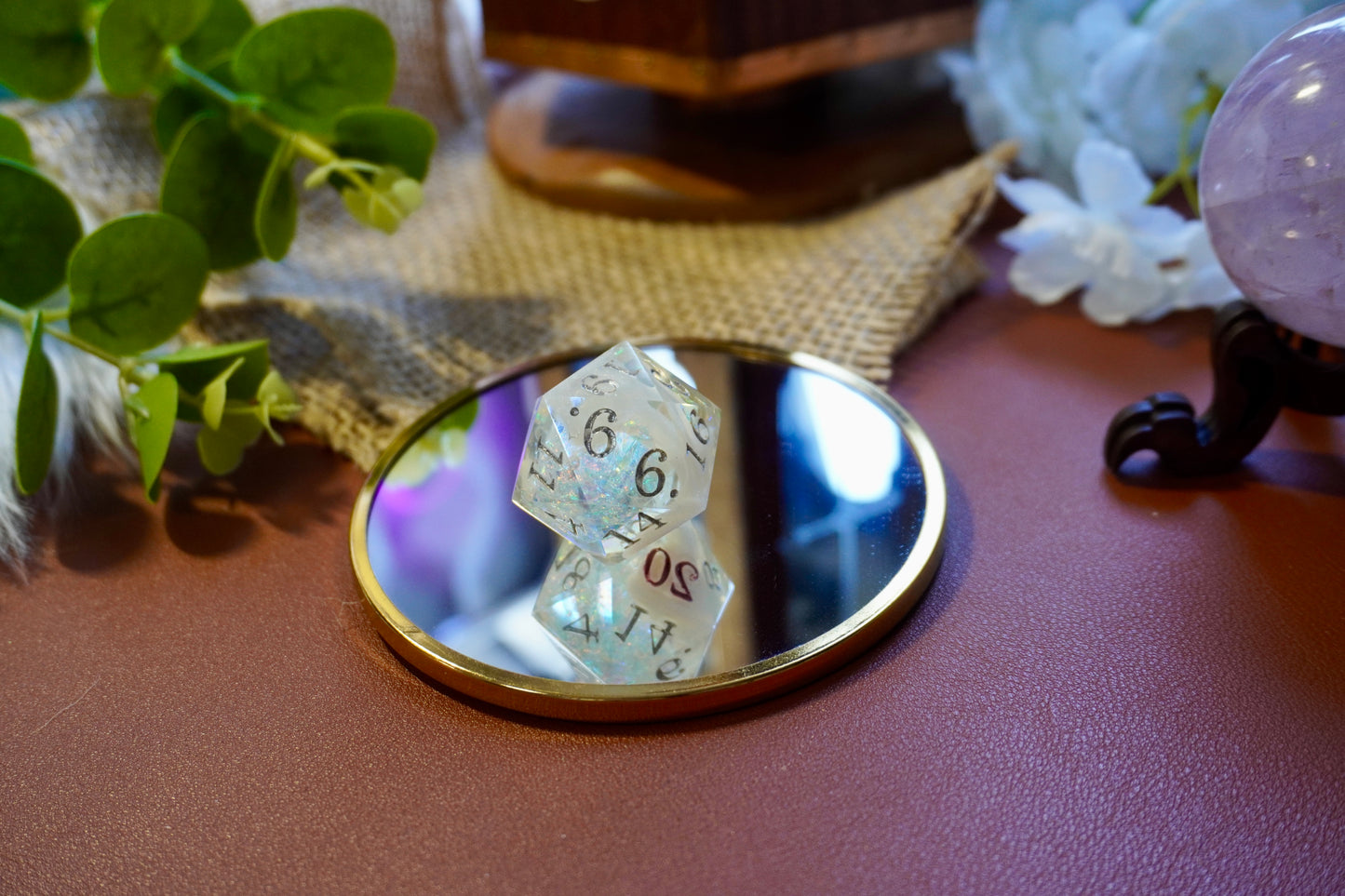 Mother of Pearls D20 chunk