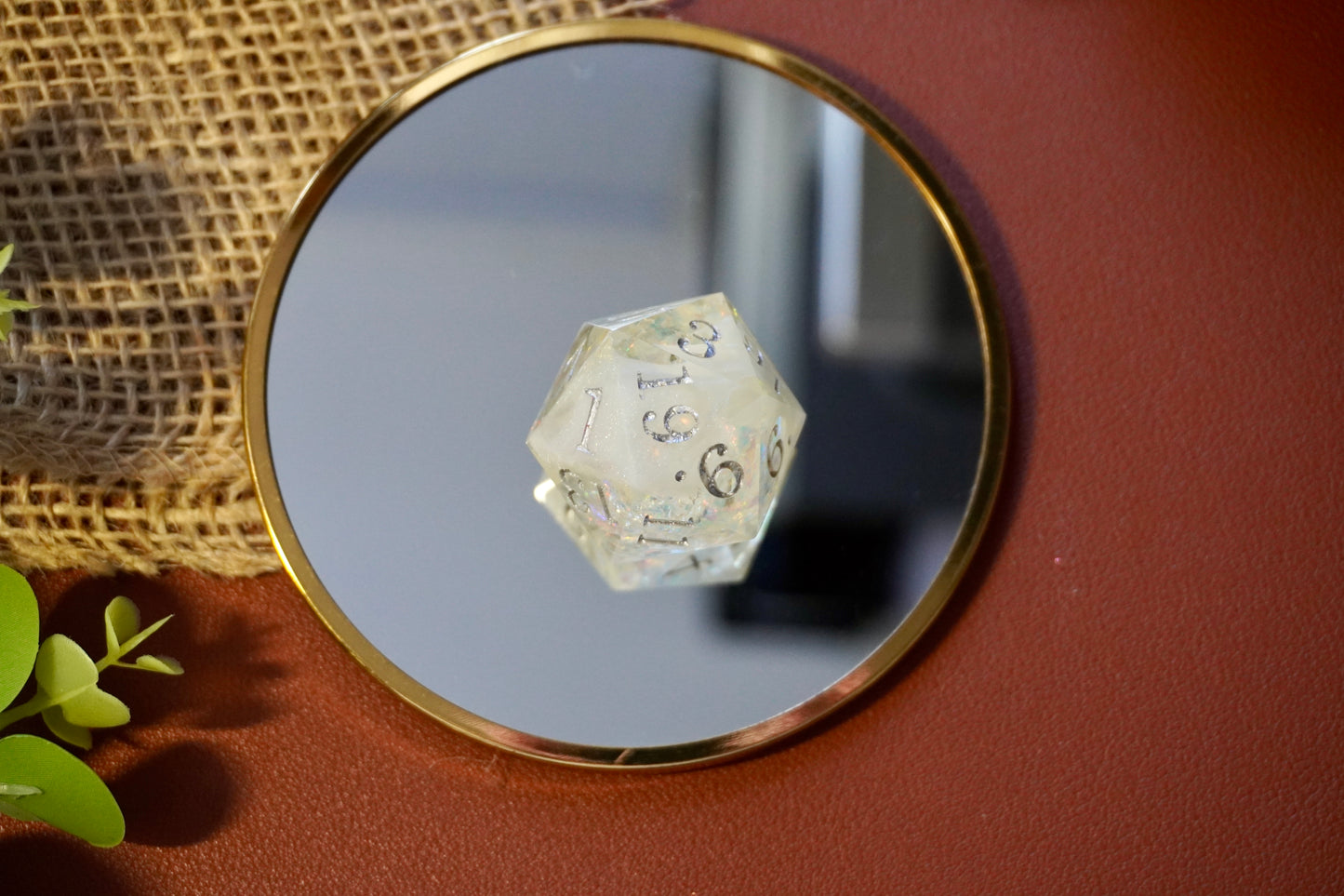 Mother of Pearls D20 chunk