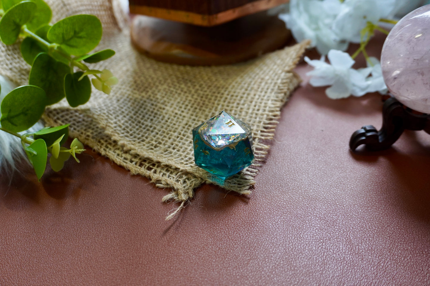 Disco in the ocean geode D20 chunk